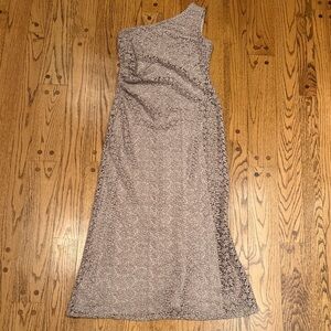 Gorgeous David Meister One-Shoulder Dress with Textured lace champagne overlay